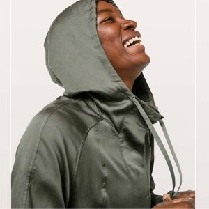 🍋Lululemon City Stroll Jacket Sage Green